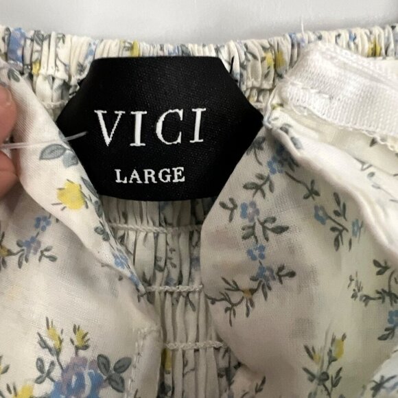 Vici Women's Short Puff Sleeve Floral Crop Top Sweetheart Neck Size Large - Picture 8 of 9
